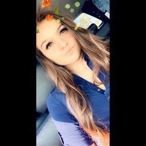 Meet your Posher, Abigail